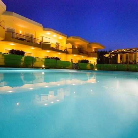 Vakis Apartments Захаро Екстериор снимка